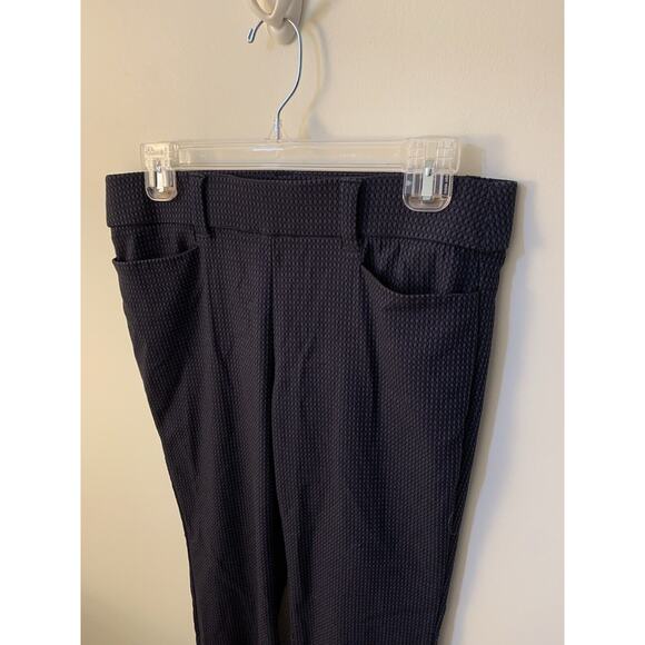 Maurices Womens Size M Short Pants Career Stretch Waist Pull On Straight Leg - Picture 2 of 8